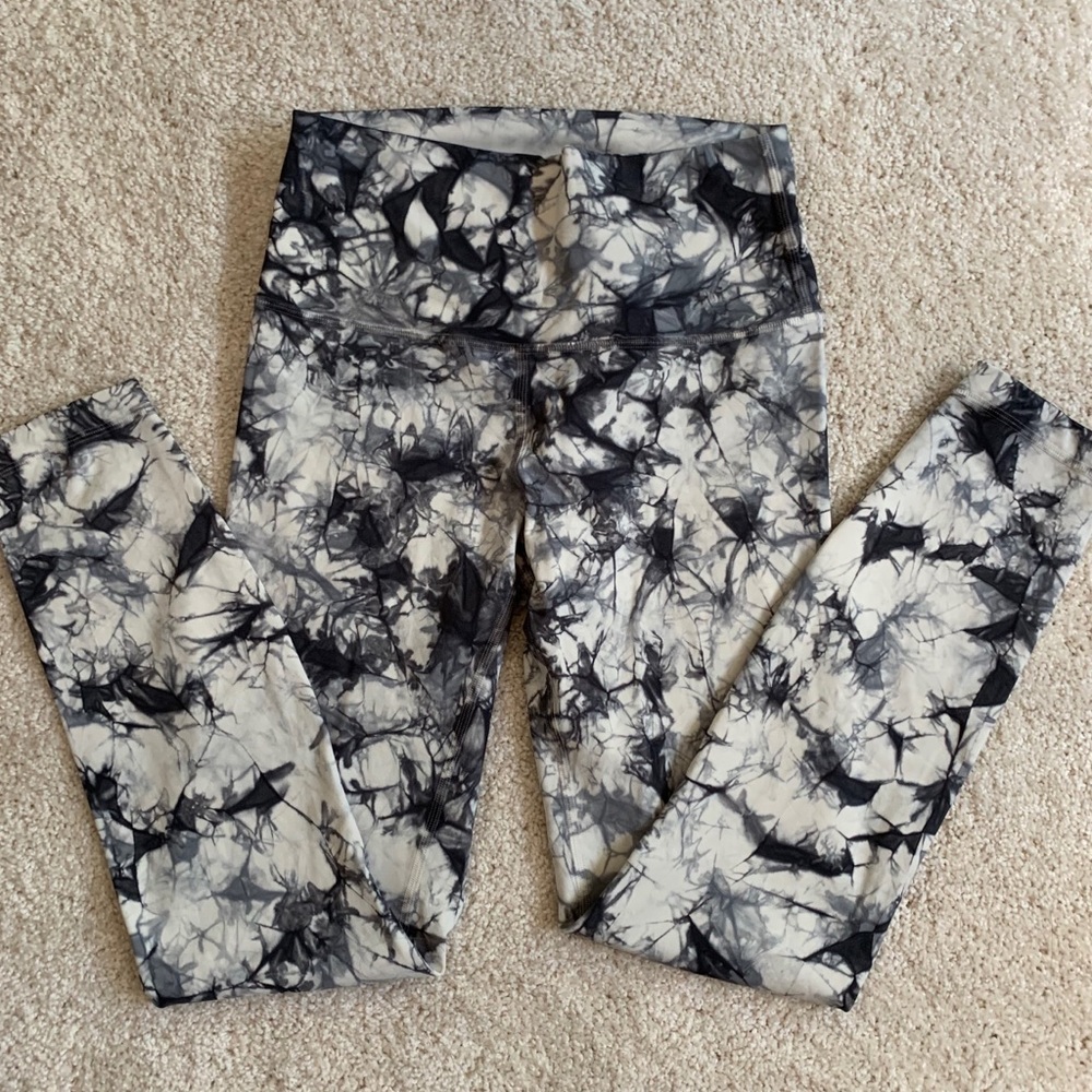 ❌sold❌ wunder under shibori leggings